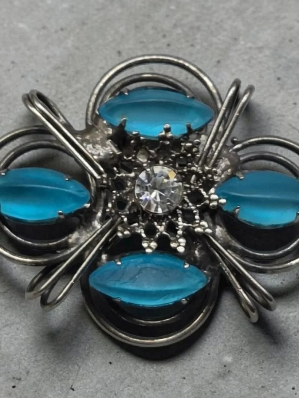 Vintage Frosted Blue Marquise Glass Brooch Wire Wrap Central Rhinestone1980s